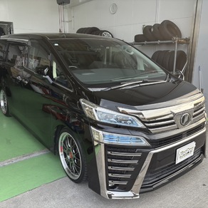 トヨタ・ヴェルファイア