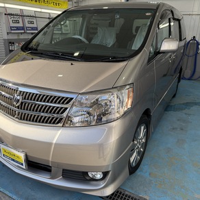 トヨタ・アルファード