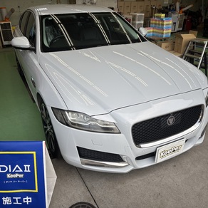 ジャガー・XF