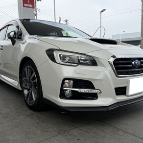 スバル・レヴォーグ