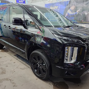 三菱・デリカD：5