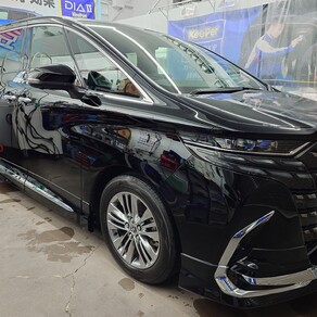 トヨタ・アルファード