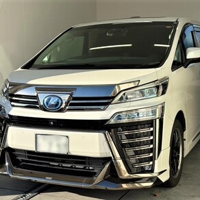 トヨタ・ヴェルファイア