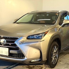レクサス・NX