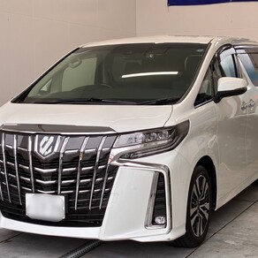 トヨタ・アルファード