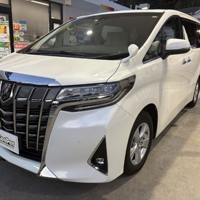 トヨタ・アルファード