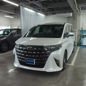 トヨタ・アルファード