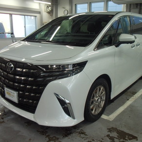 トヨタ・アルファード