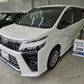 トヨタ・ヴォクシー