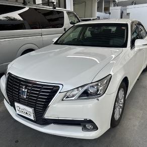 トヨタ・クラウン