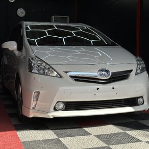 トヨタ・プリウスα