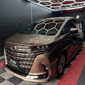 トヨタ・アルファード