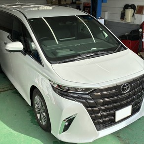 トヨタ・アルファード