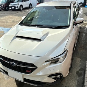 スバル・レヴォーグ