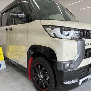 三菱・デリカミニ