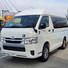 トヨタ・ハイエース (ハイルーフ・スーパーロング)