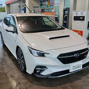 スバル・レヴォーグ