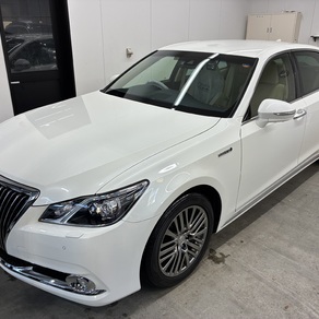 トヨタ・クラウンマジェスタ