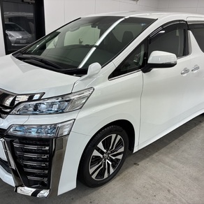 トヨタ・ヴェルファイア