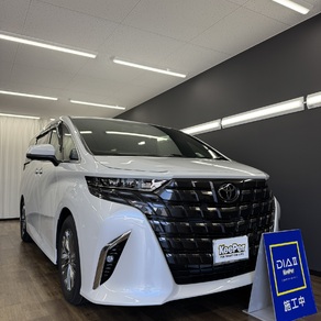 トヨタ・アルファード