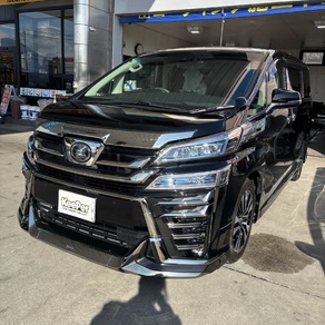 トヨタ・ヴェルファイア