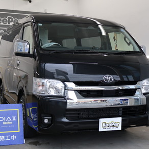 トヨタ・ハイエース(ワイド・ミドルルーフ)