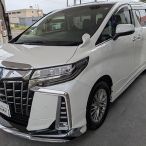 トヨタ・アルファード