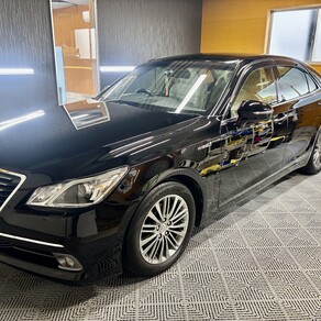 トヨタ・クラウン