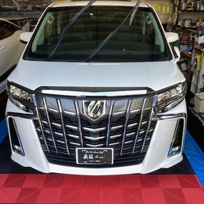 トヨタ・アルファード