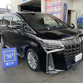 トヨタ・アルファード