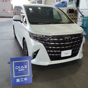 トヨタ・アルファード