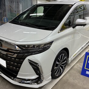 トヨタ・アルファード