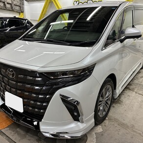 トヨタ・アルファード