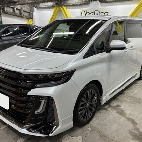 トヨタ・ヴェルファイア