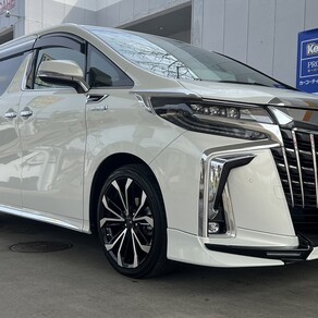 トヨタ・アルファード
