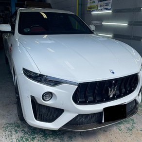 その他・マセラティ・レヴァンテ