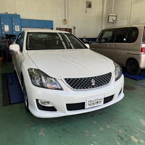 トヨタ・クラウン