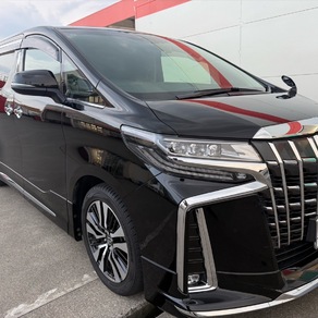 トヨタ・アルファード