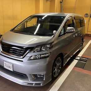 トヨタ・ヴェルファイア