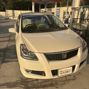 トヨタ・ブレイド