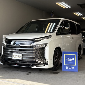 トヨタ・ヴォクシー