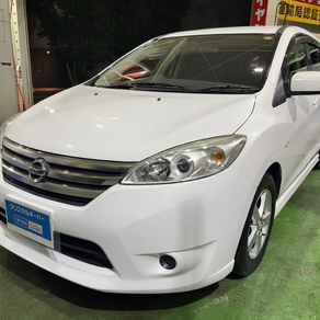 日産・ラフェスタ