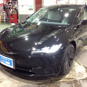 その他・テスラ・モデル３