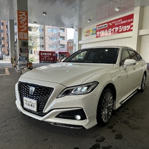 トヨタ・クラウン