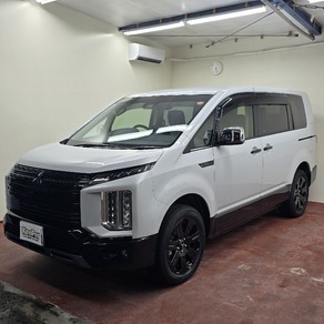 三菱・デリカD：5