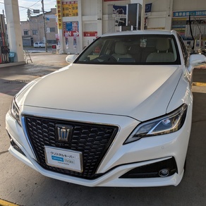 トヨタ・クラウン