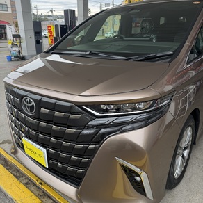 トヨタ・アルファード