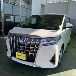 トヨタ・アルファード