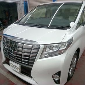 トヨタ・アルファード