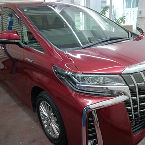 トヨタ・アルファード